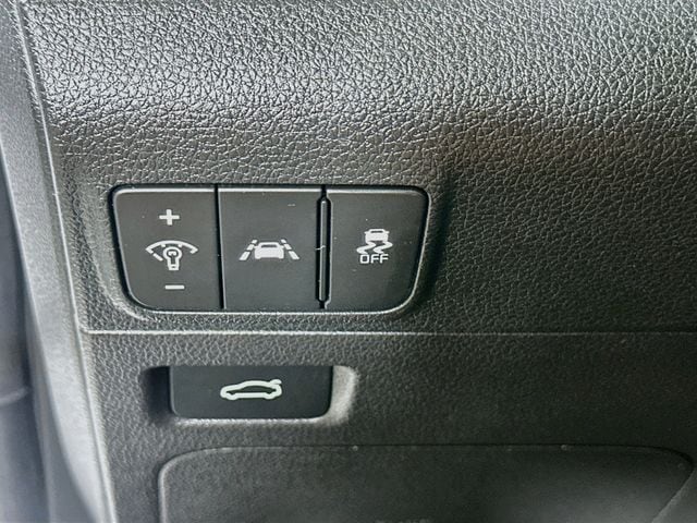 2024 Kia K5 GT - Photo 13