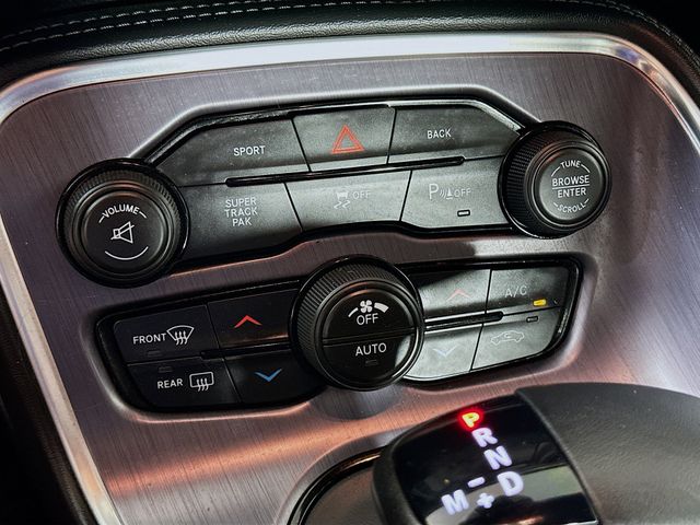2016 Dodge Challenger SXT - Photo 21