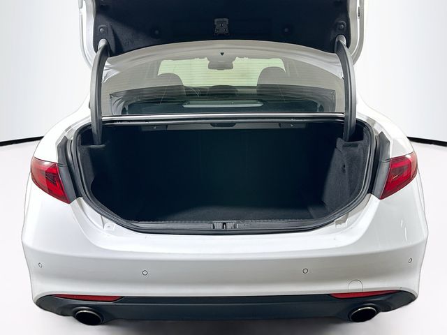 2018 Alfa Romeo Giulia Base - Photo 32