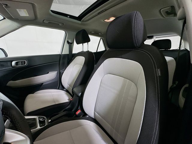 2026 Hyundai Venue SEL - Photo 25
