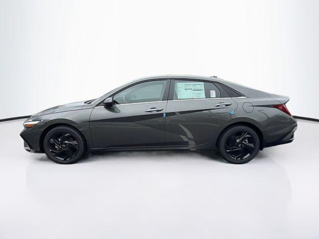 New 2026 Hyundai Elantra SEL Sport Sedan