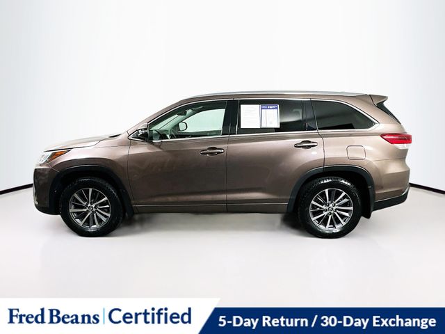 2017 Toyota Highlander XLE photo 3