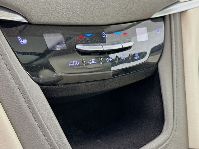2018 Cadillac XT5 Luxury - Photo 21
