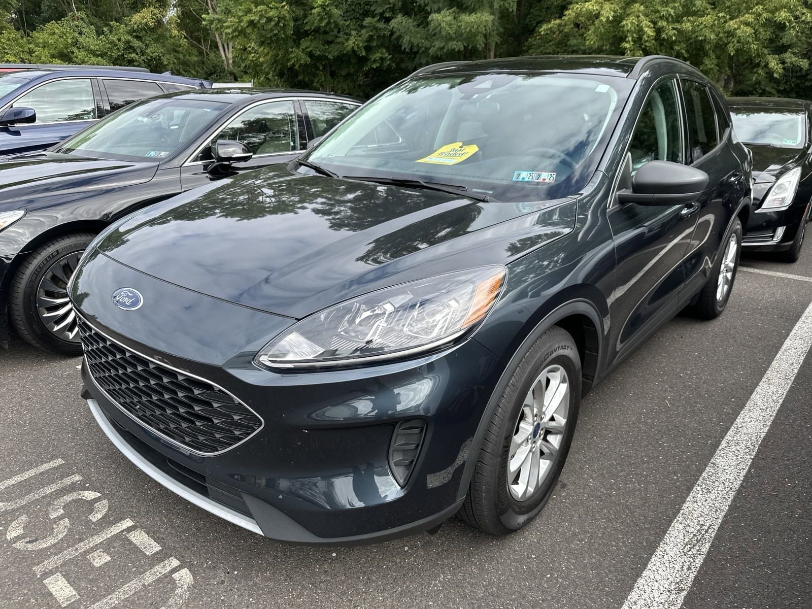 Used 2022 Ford Escape SE with VIN 1FMCU0G60NUA27349 for sale in Doylestown, PA