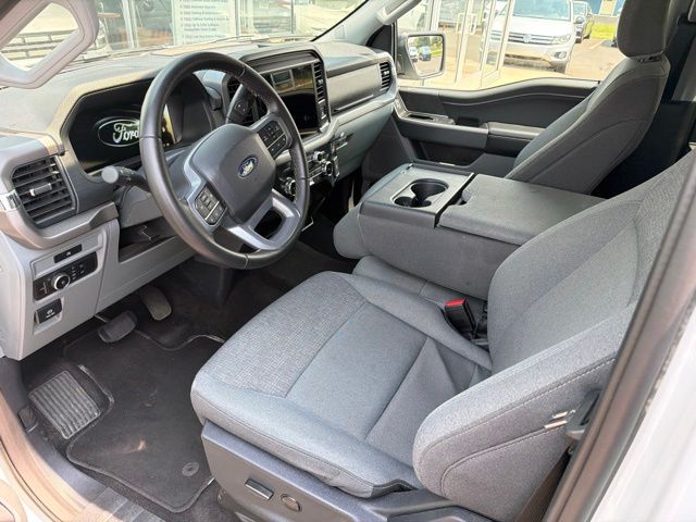 2025 Ford F-150 XLT - Photo 18