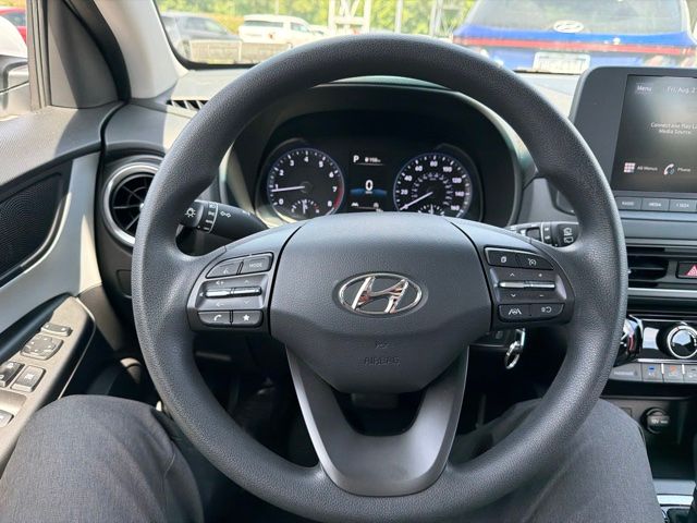 2023 Hyundai Kona SE - Photo 23