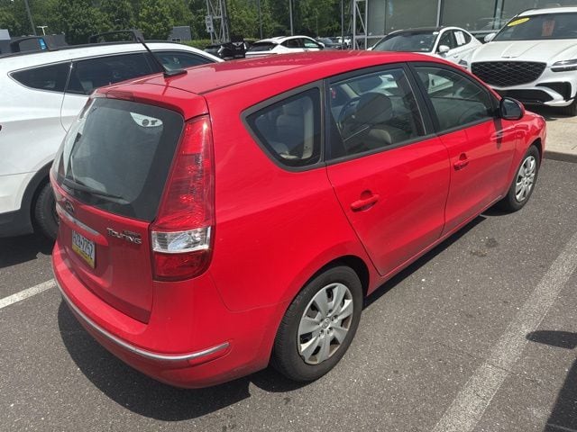 2010 Hyundai Elantra Touring GLS - Photo 13