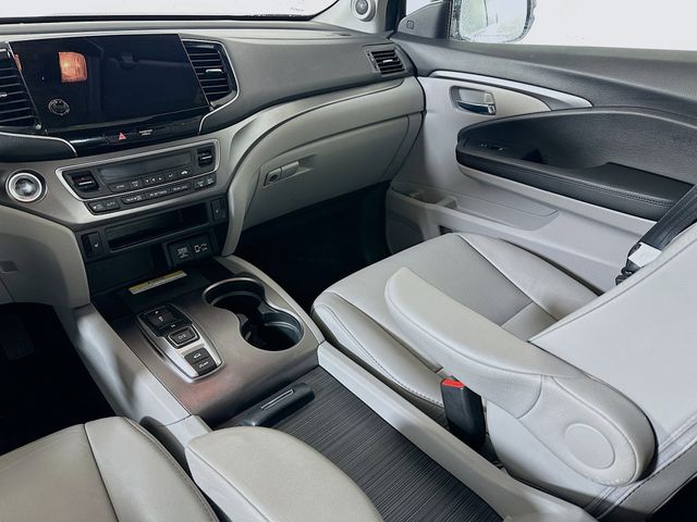 2022 Honda Pilot SE - Photo 28