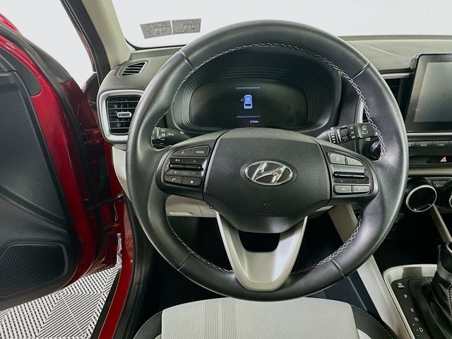 2023 Hyundai Venue SEL - Photo 14