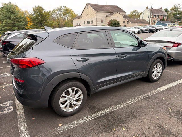 2021 Hyundai Tucson SE - Photo 21