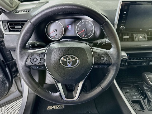 2021 Toyota RAV4 XLE Premium - Photo 14