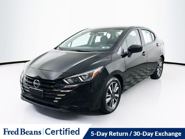 2024 Nissan Versa 1.6 SV photo 3