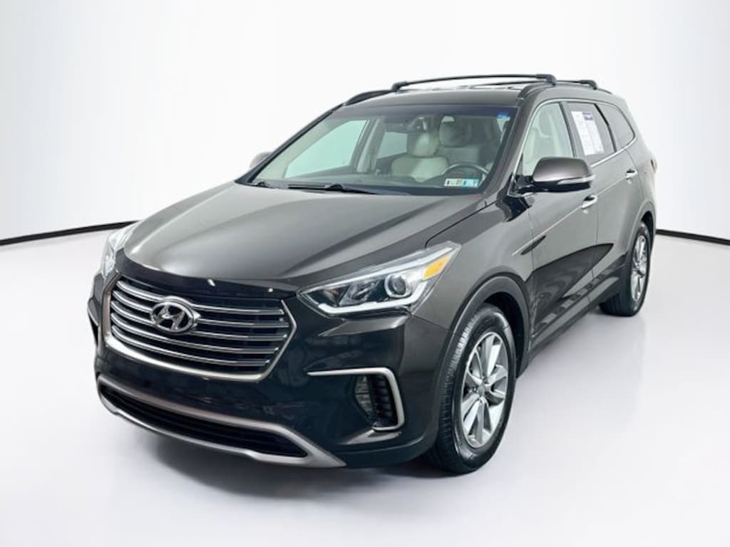 Used 2017 Hyundai Santa Fe SE SUV