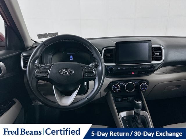 2023 Hyundai Venue SEL - Photo 23