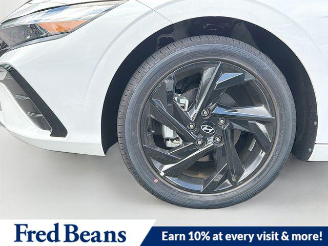 2026 Hyundai Elantra SEL - Photo 21