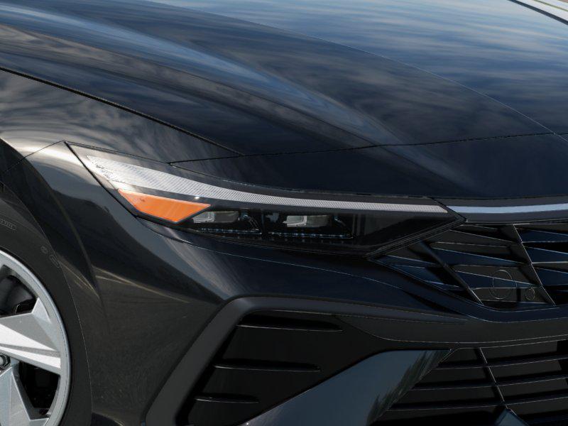 2026 Hyundai Elantra SE - Photo 9