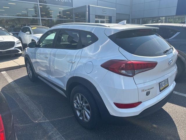 2017 Hyundai Tucson SE Plus - Photo 6