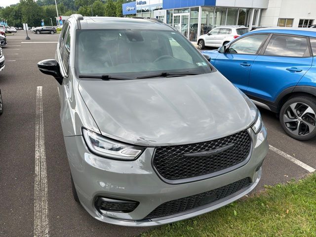 2025 Chrysler Pacifica Limited - Photo 17