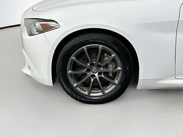 2018 Alfa Romeo Giulia Base - Photo 37