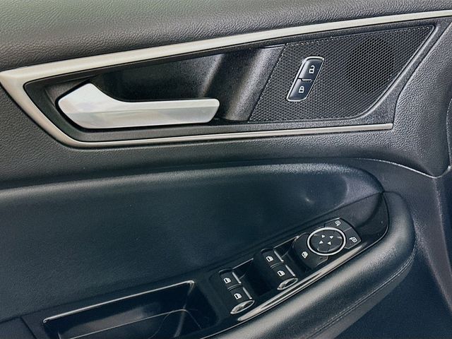 2016 Ford Edge SEL - Photo 23