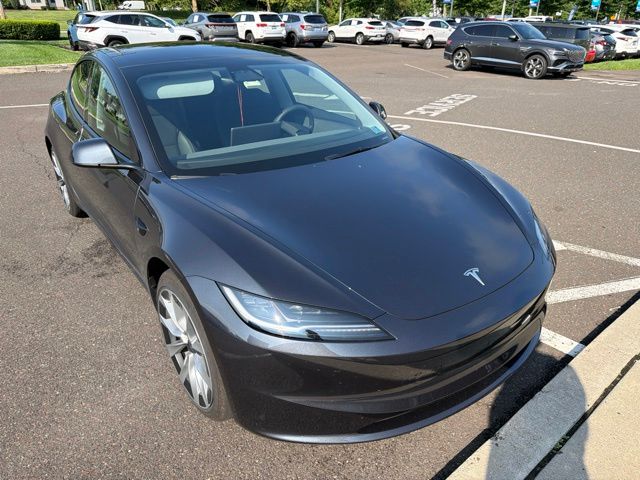 2025 Tesla Model 3 Long Range - Photo 15
