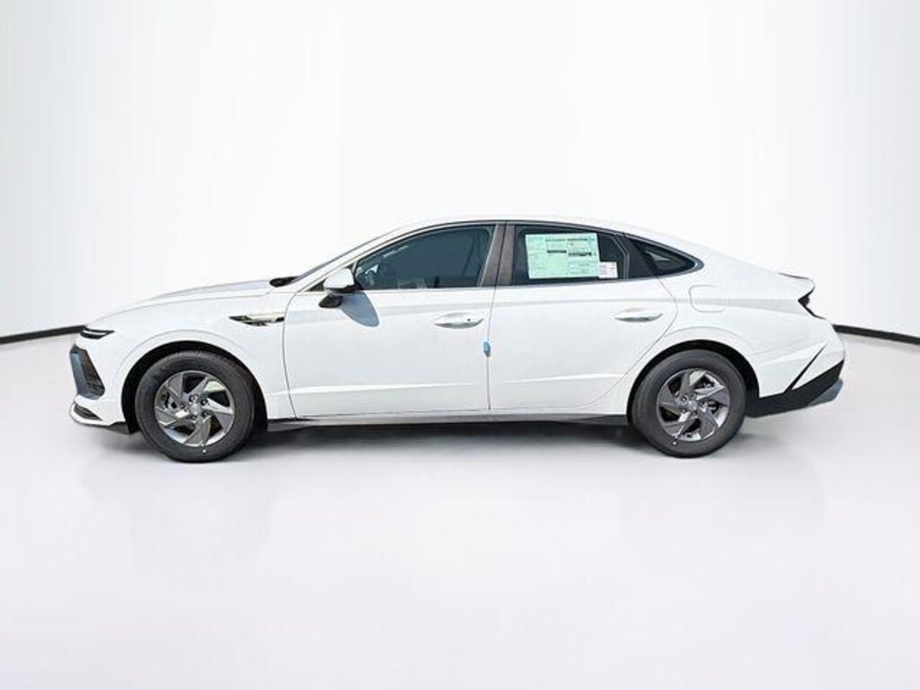 New 2026 Hyundai Sonata SE Sedan
