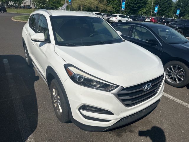 2017 Hyundai Tucson SE Plus - Photo 15