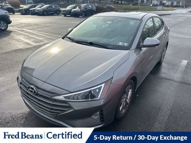 2020 Hyundai Elantra Value Edition photo 2