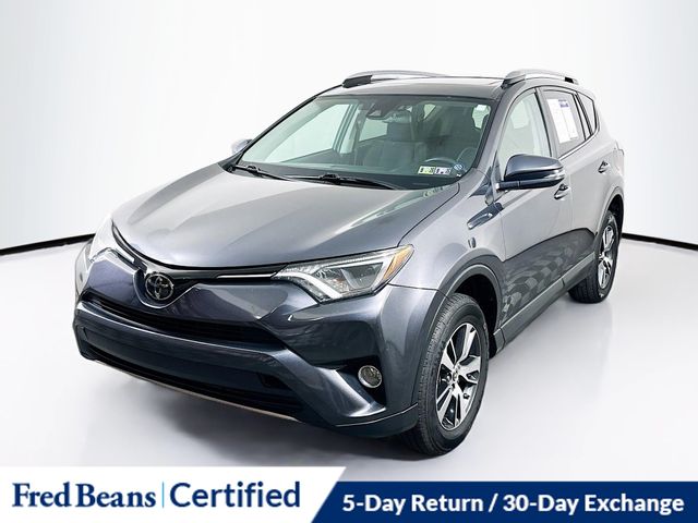 2018 Toyota RAV4 XLE photo 2