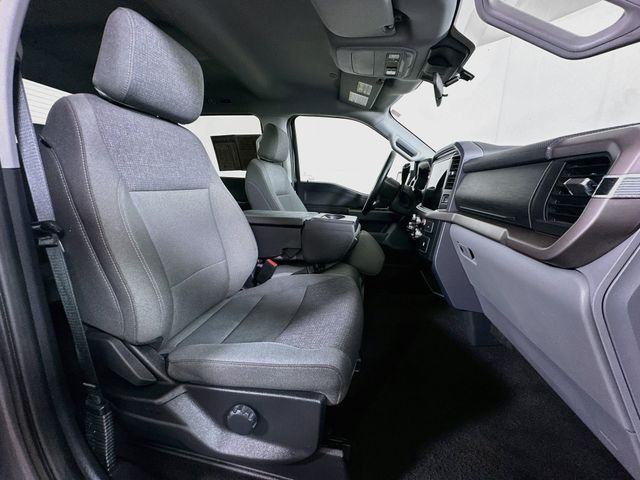 2025 Ford F-150 XLT - Photo 29