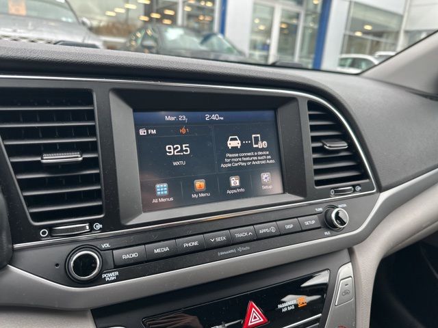 2017 Hyundai Elantra SE - Photo 22