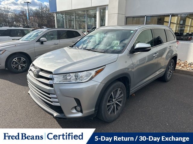 2017 Toyota Highlander XLE photo 3