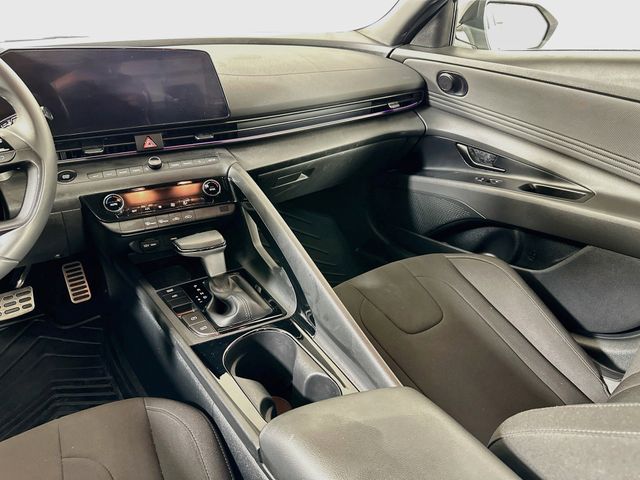 2025 Hyundai Elantra Blue - Photo 27