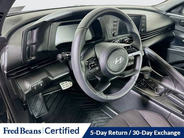 2025 Hyundai Elantra SEL - Photo 11
