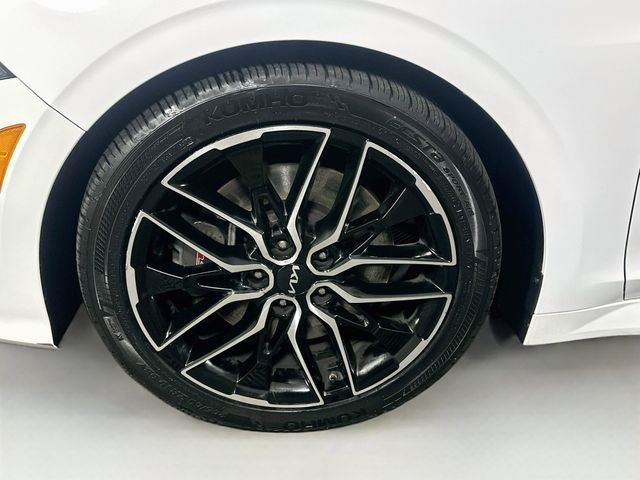 2024 Kia K5 GT - Photo 38