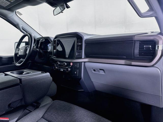 2025 Ford F-150 XLT - Photo 30