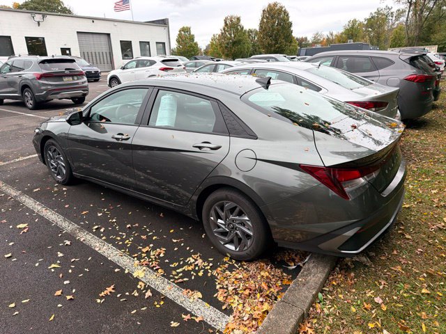 2024 Hyundai Elantra SEL - Photo 7