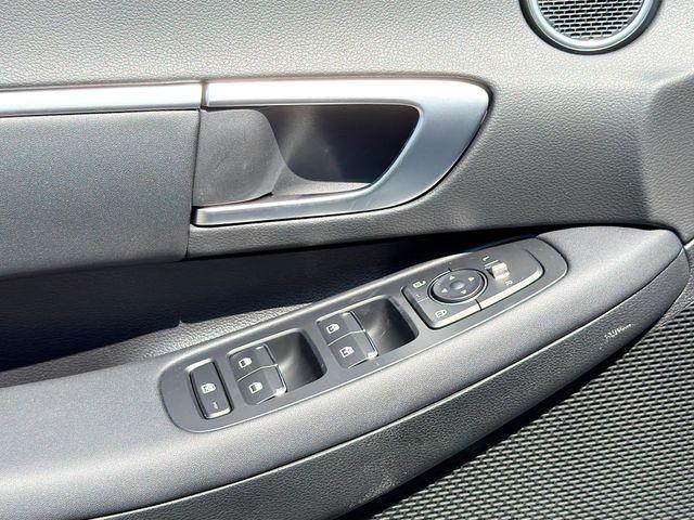 2026 Hyundai Sonata SEL - Photo 19
