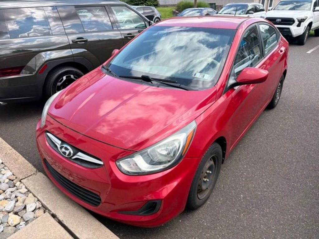 Used 2013 Hyundai Accent GLS Sedan