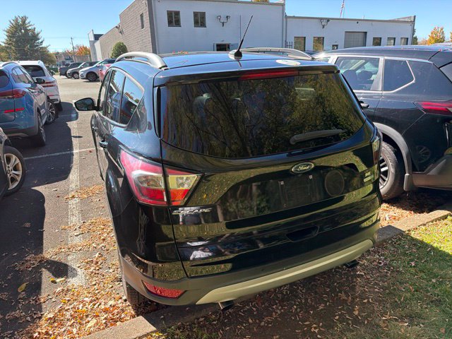 2017 Ford Escape SE - Photo 11