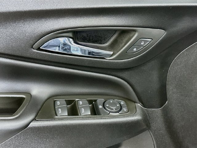 2024 Chevrolet Equinox LT - Photo 22