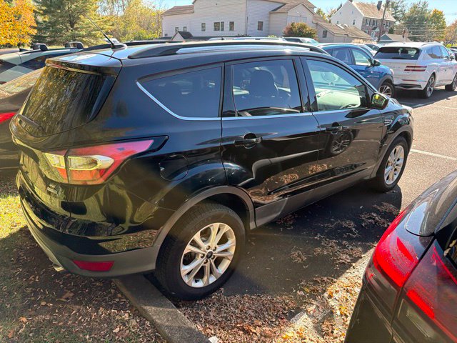 2017 Ford Escape SE - Photo 19