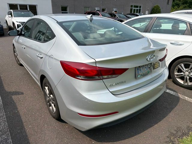 2017 Hyundai Elantra SE - Photo 7