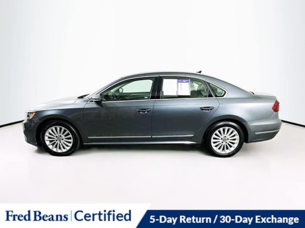 Certified 2017 Volkswagen Passat 1.8T SE Sedan