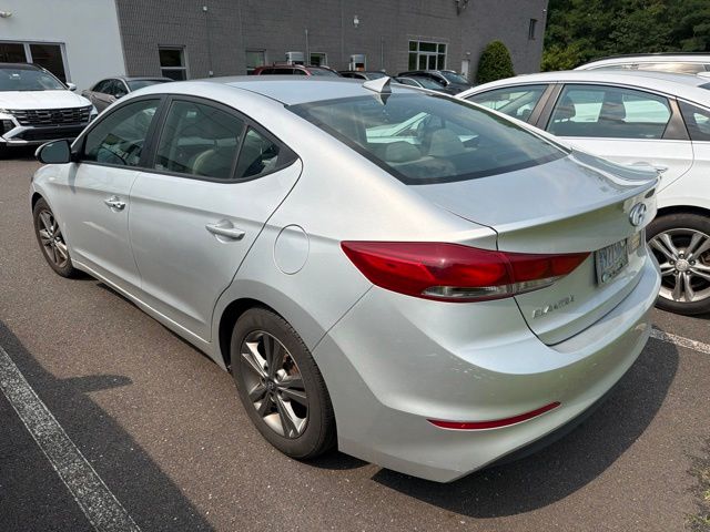 2017 Hyundai Elantra SE - Photo 6