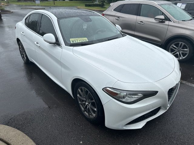 2018 Alfa Romeo Giulia Base - Photo 14