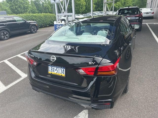2019 Nissan Altima SV - Photo 10