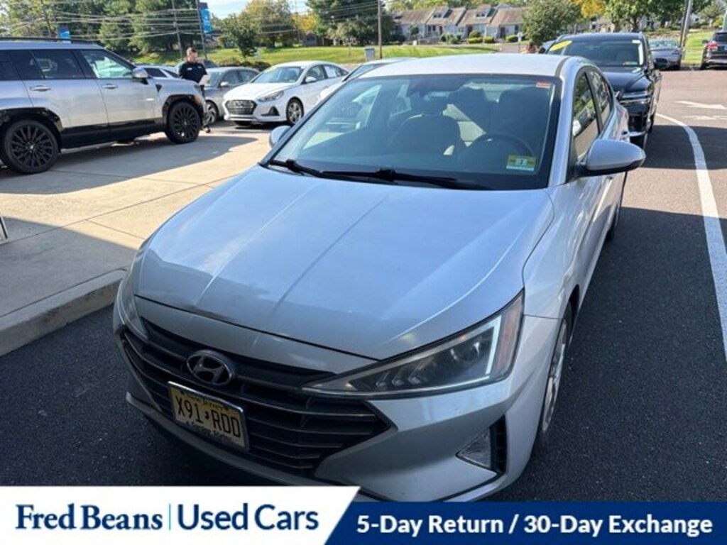 Used 2019 Hyundai Elantra SEL Sedan