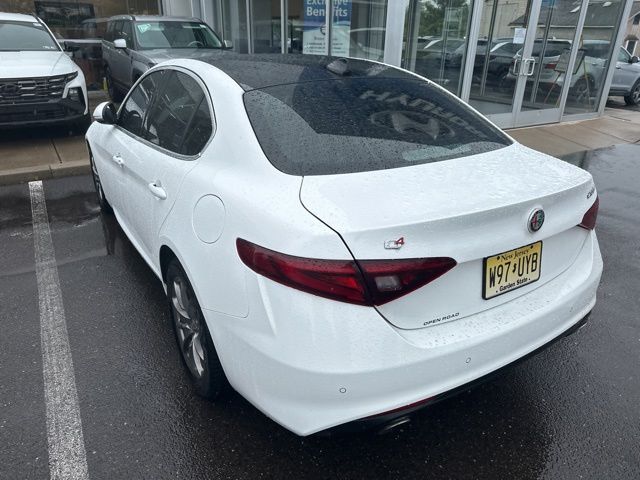 2018 Alfa Romeo Giulia Base - Photo 7