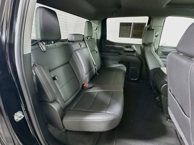 2026 GMC Sierra 1500 SLT - Photo 31
